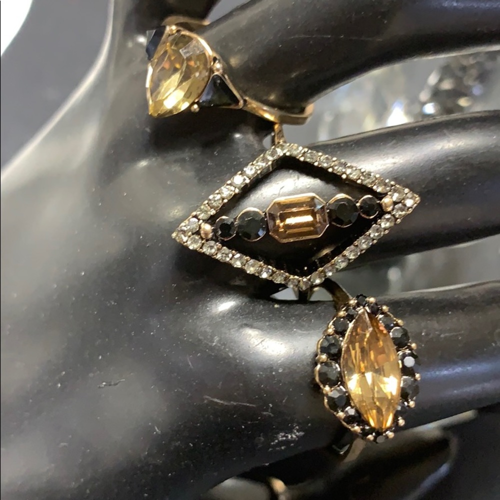 Gorgeous ring set - Picture 2 of 8